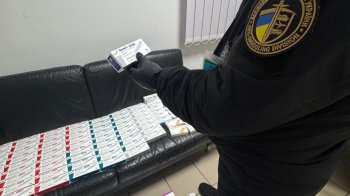 На кордоні з Польщею затримали контрабанду препаратів для схуднення та антидепресантів