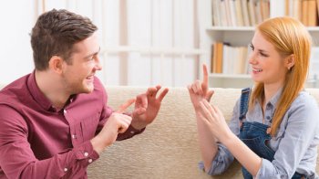 У Львові до Міжнародного дня глухих виплатили матеріальну допомогу: хто отримав гроші