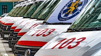 На Львівщині поділили 15 нових швидких: куди вони поїхали