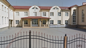 Антимонопольний комітет оштрафував дві компанії за змову на тендері з ремонту школи в Зубрі