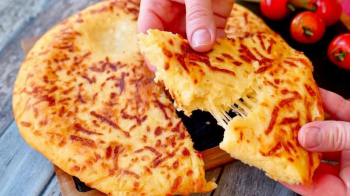 Лінивий хачапурі на пательні