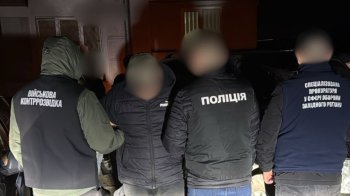 Засуджений за вимагання хабаря від солдата львівський хірург задонатив 440 тис. грн на потреби армії
