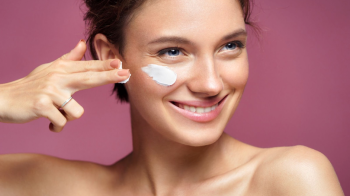 Міфи про SPF: чому сонцезахисний крем потрібен будь-якої пори року