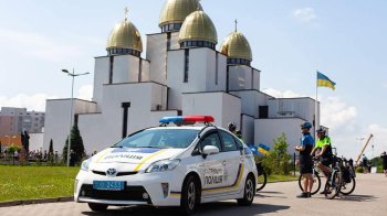 У Львові та області поліція чергуватиме біля храмів на час Великодніх богослужінь