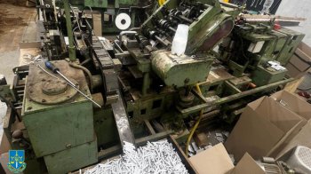 Львівські правоохоронці ліквідували масштабну тютюнову фабрику у Хмельницькому