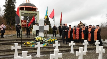 На межі Львівщини і Закарпаття вшанували пам’ять розстріляних січовиків Карпатської України