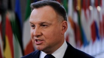 "Хтось так розмовляв з Гітлером в час війни?": Дуда назвав марними розмови Макрона і Шольца з Путіним