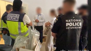 затримання члена угруповання.