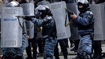За масові розстріли на Майдані судитимуть ще дев’ятьох “беркутівців”