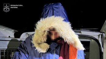 У Новому Роздолі зловмисник вирва з рук 59-річної жінки сумку та втік