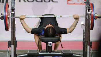 Софія Станько на чемпіонаті Європи з паверліфтингу