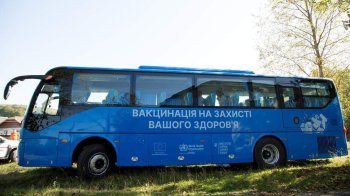 Львівщиною у листопаді курсуватиме вакцинальний автобус: де і коли можна зробити щеплення