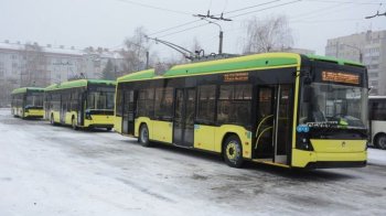 У Львові в частині лікарень та комунальному електротранспорті застосовують графіки відключень світла