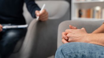 Де на Львівщині отримати безкоштовну допомогу: адреси та графік роботи