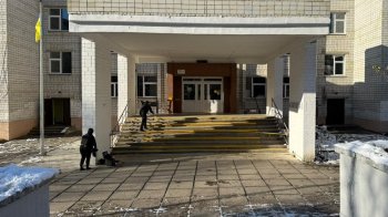 Медики розповіли про стан постраждалого після стрілянини на подвір'ї школи у Львові