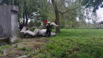 У Жидачівській громаді демонтували пам’ятник радянським солдатам