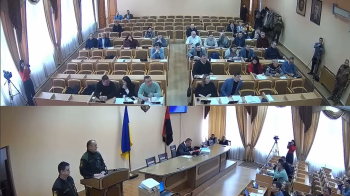 Семи депутатам вручили повістки під час сесії у Червоноградській міській раді