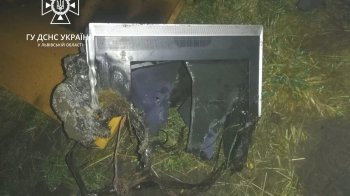 На Львівщині несправний телевізор ледь не забрав життя матері та сина