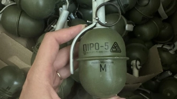 У Львові двоє нетверезих 20-річних чоловіків кидали з вікна страйкбольні гранати