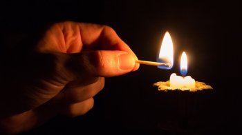 До 7 годин без світла: на Львівщині 1 лютого діятимуть графіки вимкнення електроенергії