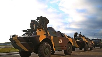 У Білорусі відзвітували, як зміцнюють ділянки кордону з Україною