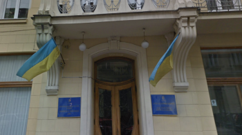 Начальника відділу внутрішнього контролю Львівської митниці  відсторонили від посади