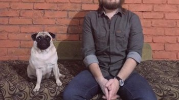 А можна з вами селфі для інсти зробити: у росії чоловіка оштрафували за сон про Зеленського