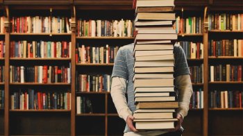 У Львові презентували пластиковий читацький квиток для бібліотек