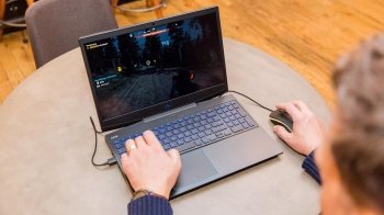 Ноутбуки для вчителів: шахраї  планували заробити 300 мільйонів гривень