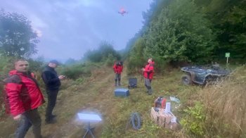 На Золочівщині всю ніч розшукували 11-річну дівчинку: доньку повернули батькам (відео)