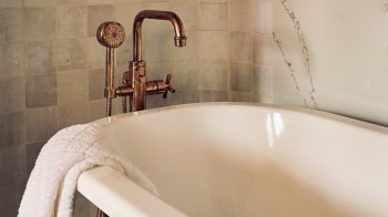 Львів з 1 травня залишиться без гарячої води: перелік вулиць