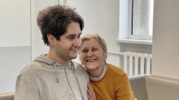 Львівські лікарі видалили підлітку рідкісну пухлину, яка могла зруйнувати його лопатку