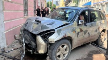 Водійку, яка збила поліцейську у Яворові, взяли під варту на два місяці