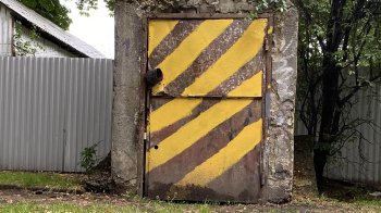 Львів’яни скаржаться на зачинене під час повітряної тривоги бомбосховище