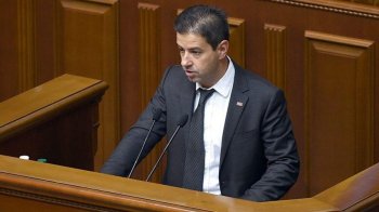 Підозрюваний у шахрайстві нардеп Алєксєєв вийшов з-під варти під заставу