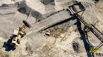 Президент Зеленський підписав закон про ратифікацію угоди про надра зі США