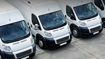 БЕБ арештувало 450 автівок одного з дистриб’юторів тютюнової продукції