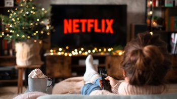 Новорічні та різдвяні фільми 2025: що подивитися для святкового настрою