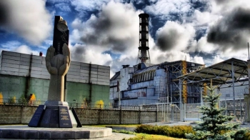 26 квітня 2026 року Україна та світ вшановують 40-ві роковини Чорнобильської трагедії. Саме цього дня у 1986 році на четвертому енергоблоці Чорнобильської атомної електростанції сталася аварія, яка стала найбільшою техногенною ядерною катастрофою в історі