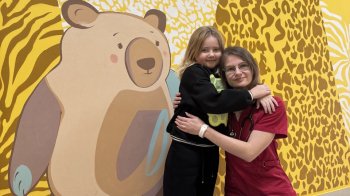 Львівські медики успішно пересадили нирки двом дівчаткам від батьків