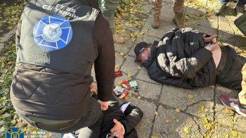 Вимагачі прикидалися працівниками СБУ й вимагали гроші в ухилянтів, фото СБУ