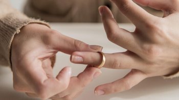 На Львівщині розслідують ймовірну схему фіктивних розлучень для ухилення від мобілізації