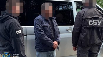 Посадовця оборонного підприємства у Львові затримали за схему з бронюванням