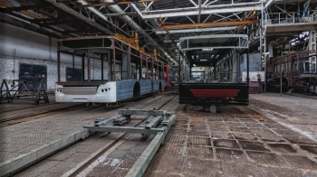 Новий власник Львівського автобусного заводу планує відновити його роботу.