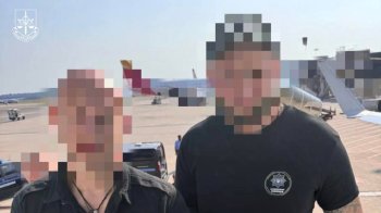 Італія передала Україні серійного викрадача авто