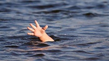 Мама випивала з чоловіками: у водоймі на Львівщині втопилась дворічна дівчинка