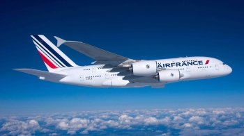 Air France скасовує рейси до України