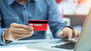 НБУ обмежить банківські перекази між фізособами