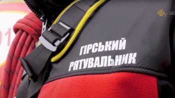 Їхали на квадроциклі у ліс: на Стрийщині рятувальники транспортували до карети «швидкої» чоловіка без свідомості