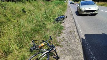 Три юні велосипедистки  постраждали у ДТП на Львівщині